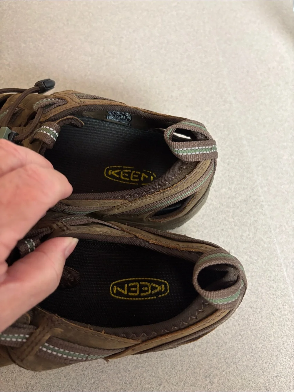 Keen Brown Men’s Closed-Toe Outdoor Sandals size 9.5